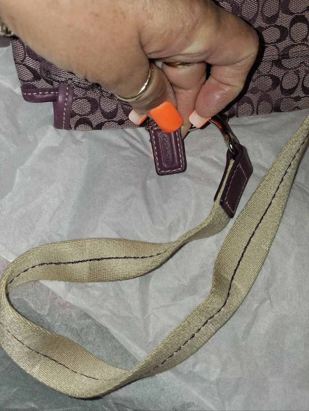 Coach Women's Purple Signature Pattern Crossbody Bag - Picture 6 of 8